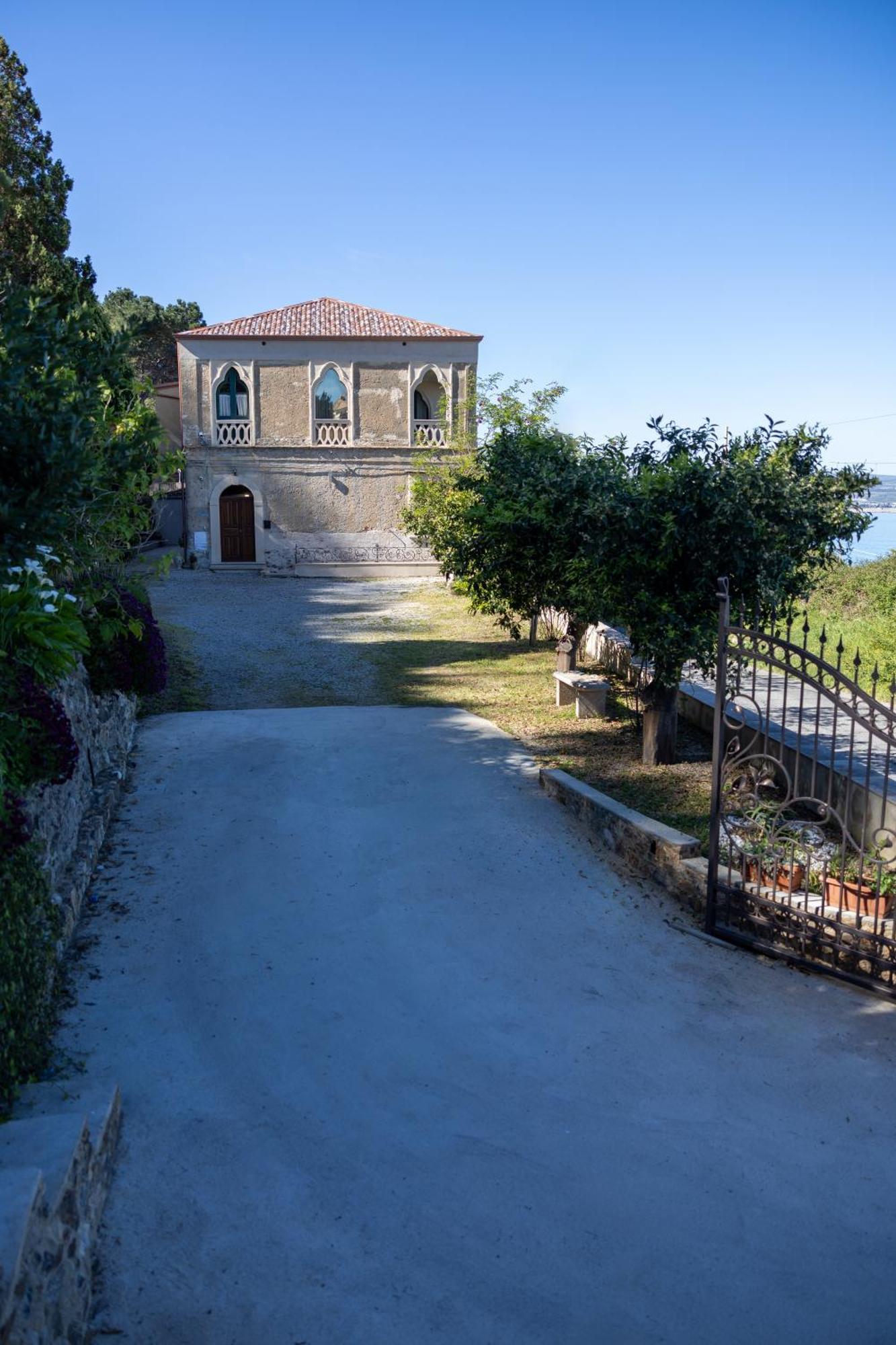 Dimora Le Pietre Del Mare Hotel Pizzo  Exterior foto